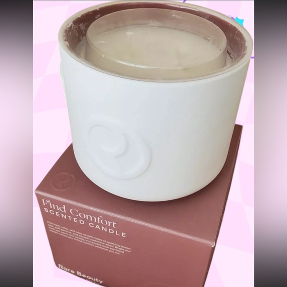 Rare Beauty by Selena Gomez Find Comfort Scented Candle NIB - Picture 6 of 7